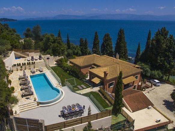 �ECKO - LETN� DOVOLEN�